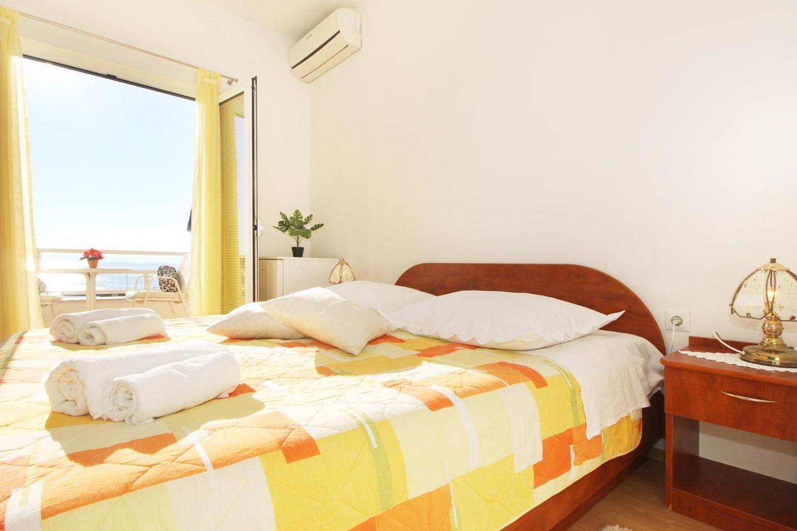 Apartments Antonio Baska Voda Exterior photo